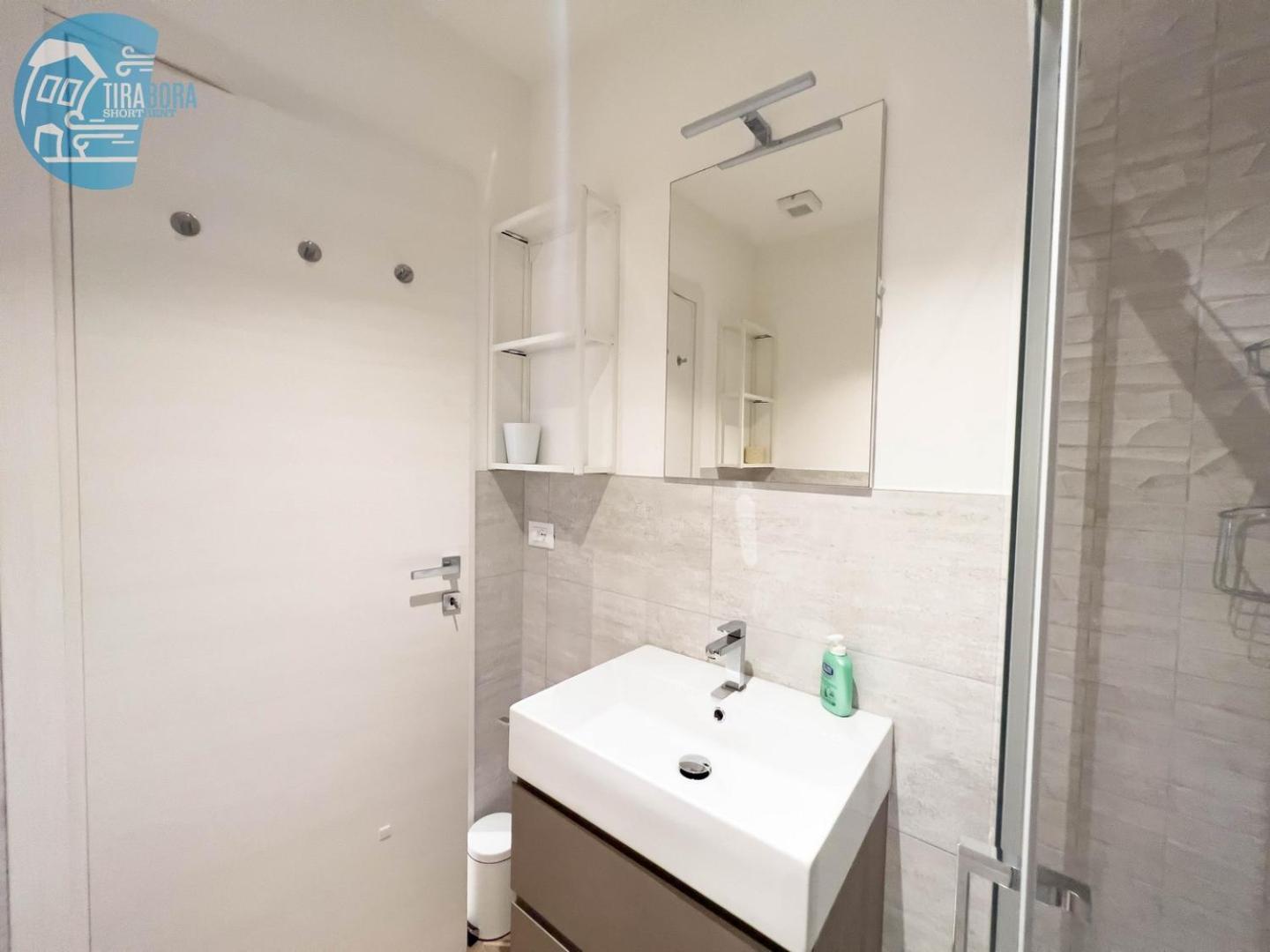 Cavana 5 Tirabora Short Rent Триест Экстерьер фото